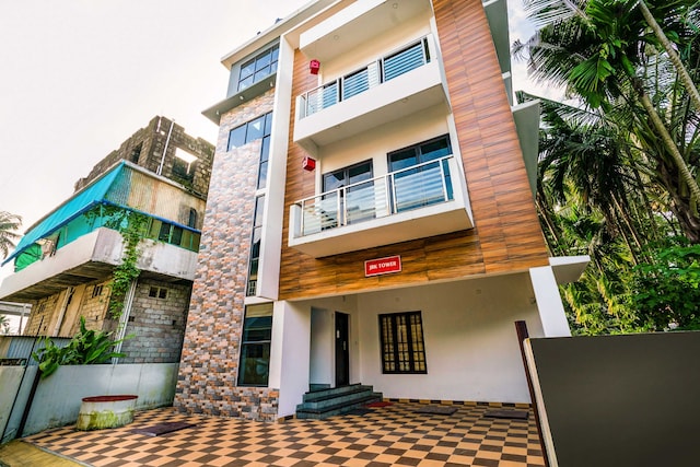 Hotel O Thykoodam Apartments