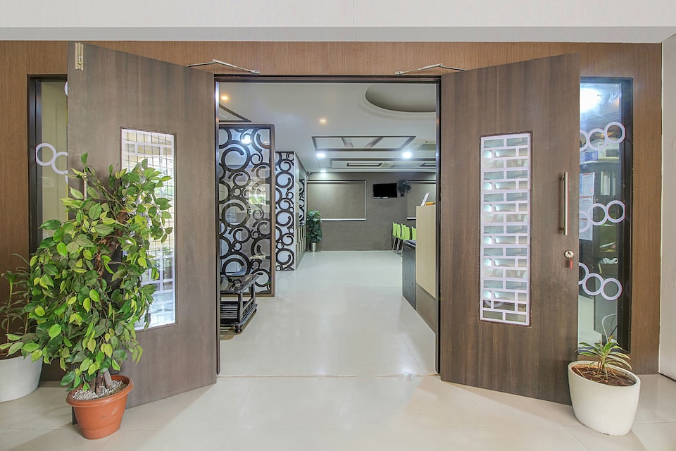 Collection O O 82929 Saketa Suits, Gachibowli, Hyderabad