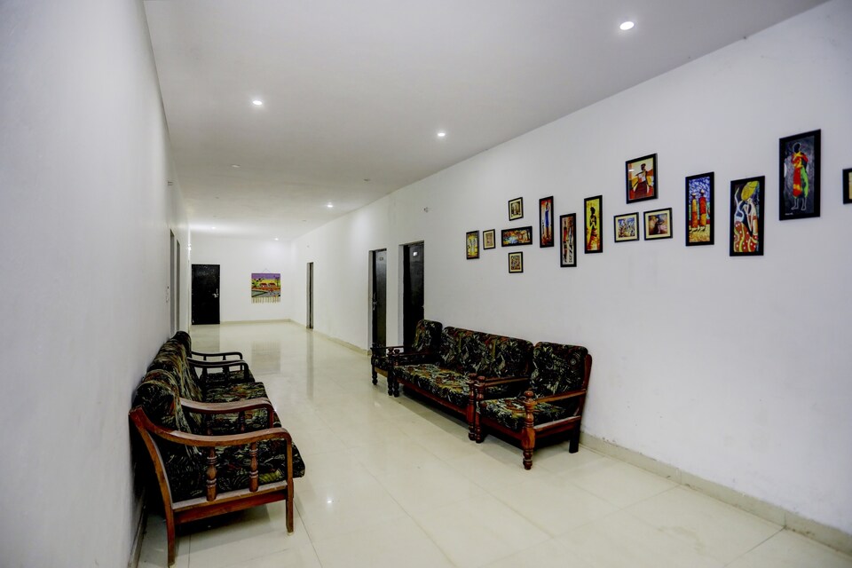 OYO Flagship Kusum Palace Banquet Hall, Aligarh, Aligarh