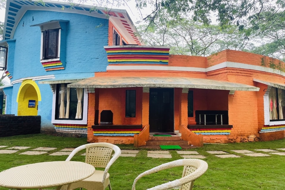 POP 82979 Coral Rainbow Villa, Karjat city, Karjat