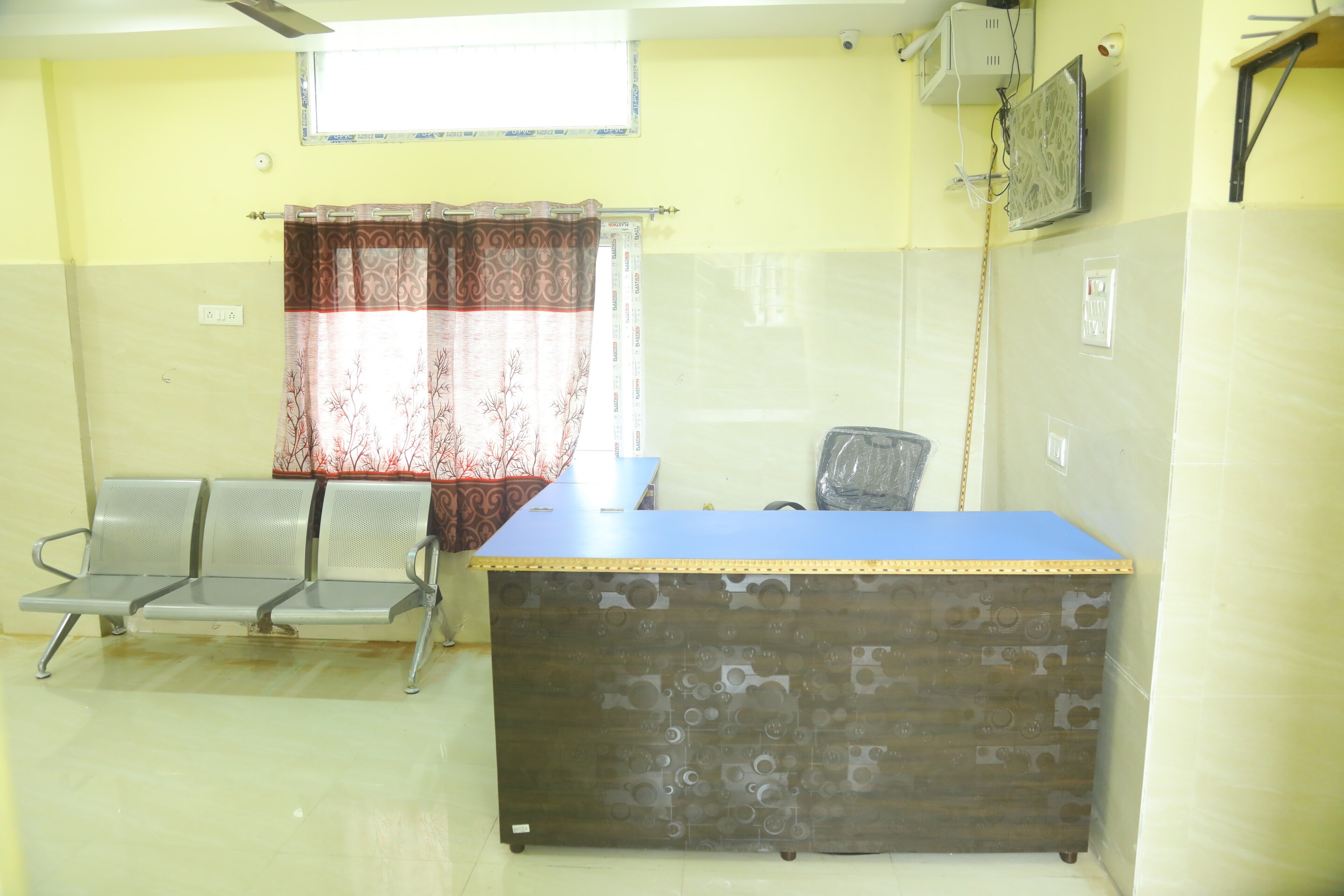 Budget Hotels In Vemulawada Temple Karimnagar For Sanitised Stays 