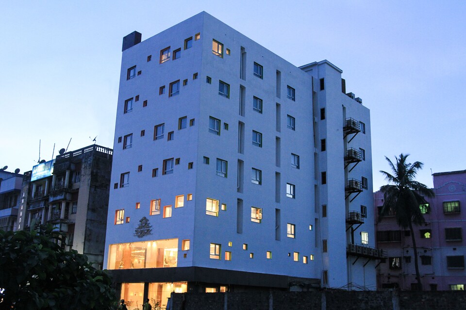 OYO 6881 The Maureen, VIP Road Kolkata, Kolkata