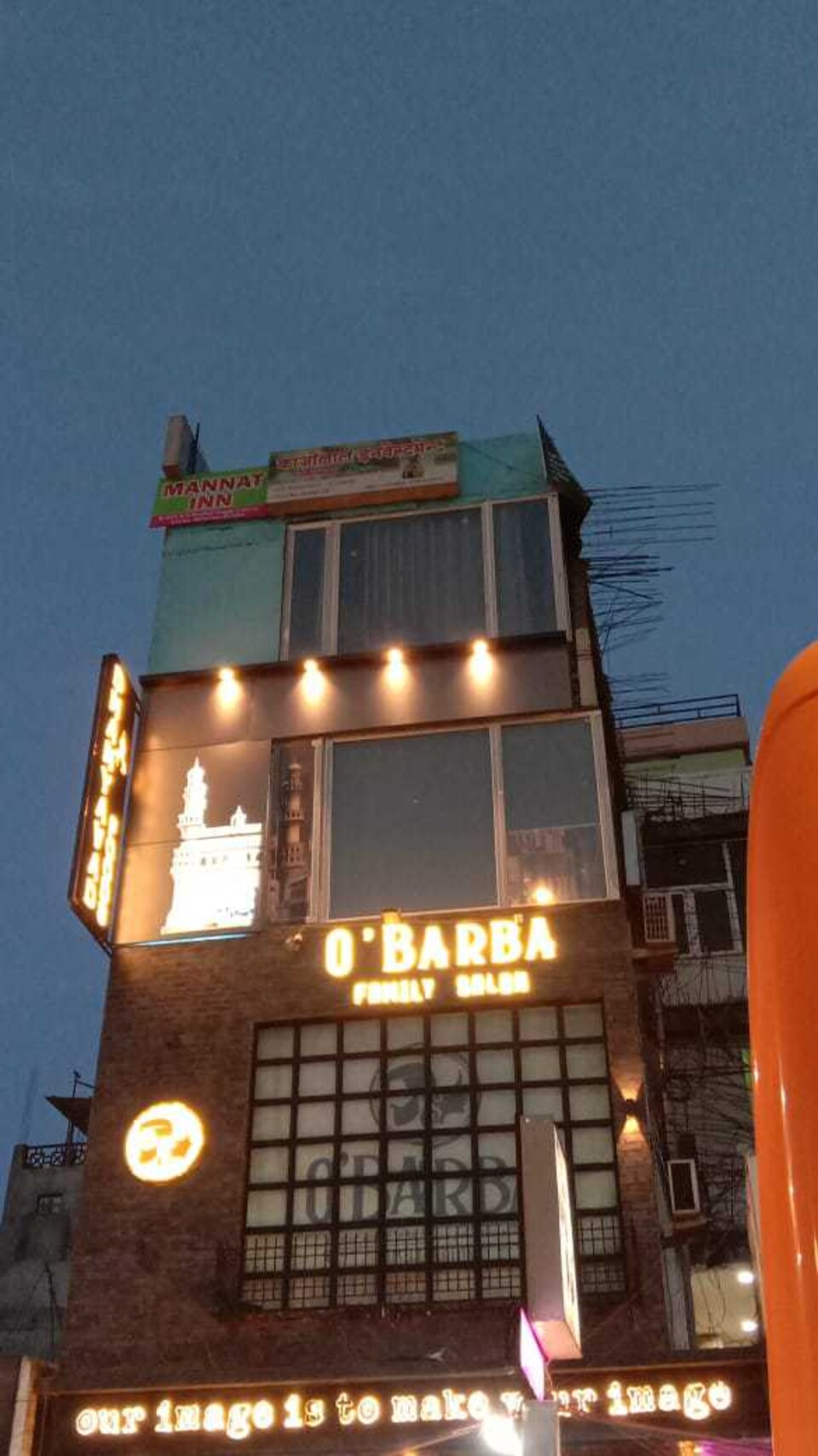 OYO Flagship 83006 Mannat Inn, Lanka, Varanasi