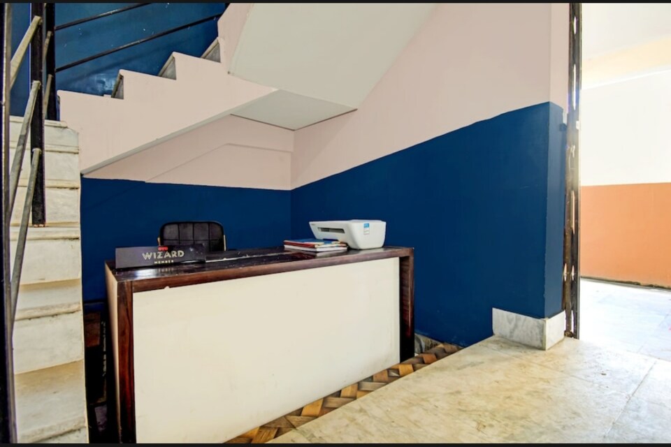 OYO 83010 Tirupati Guest House, Rajarhat Kolkata, Kolkata