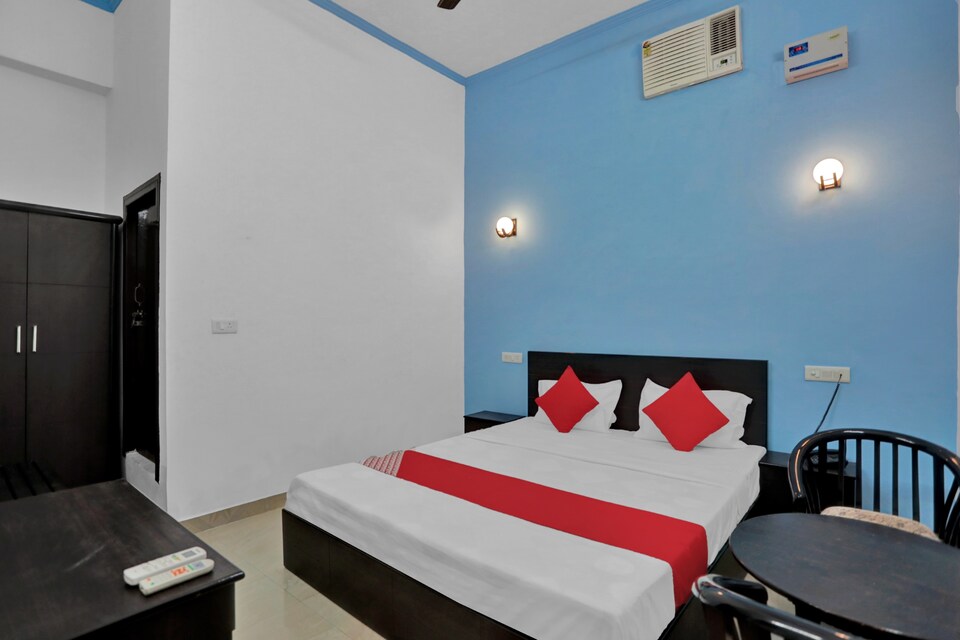 OYO Flagship 83025 Hotel City Castle, Aligarh, Aligarh