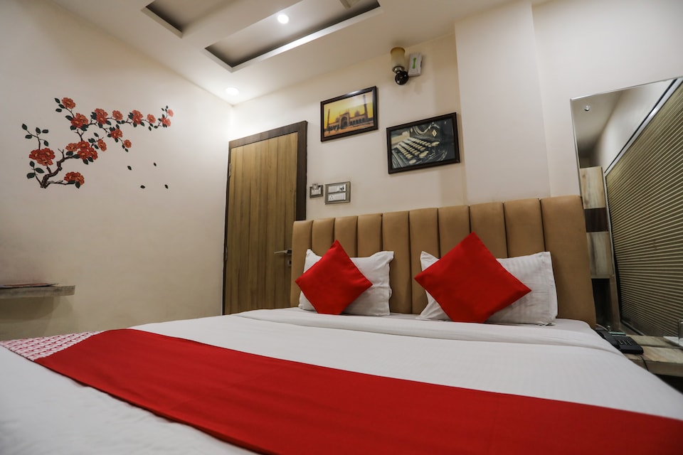 OYO 6883 Hotel Galaxy Star, MP Nagar Bhopal, Bhopal