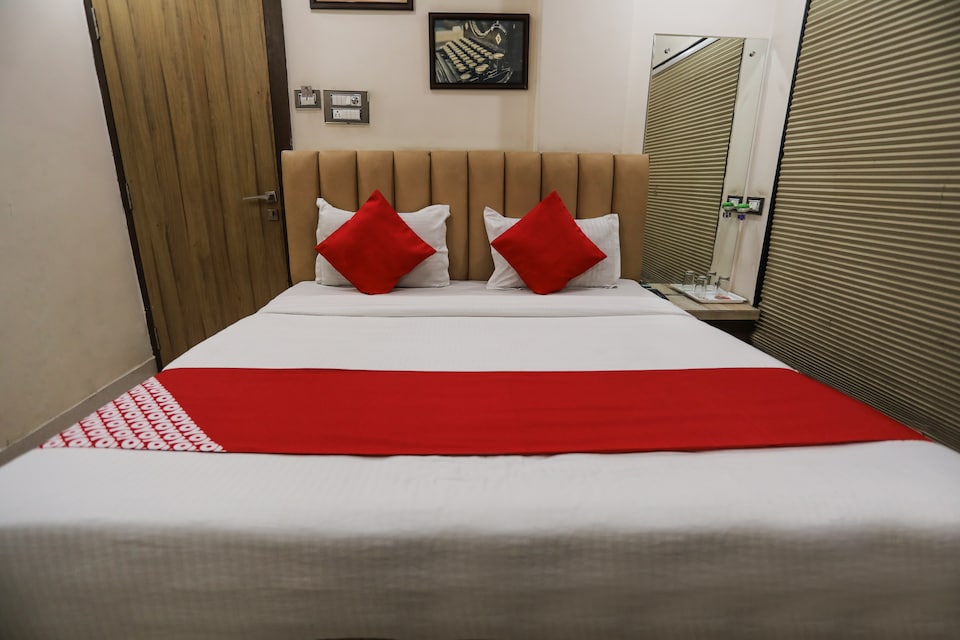 OYO 6883 Hotel Galaxy Star, MP Nagar Bhopal, Bhopal