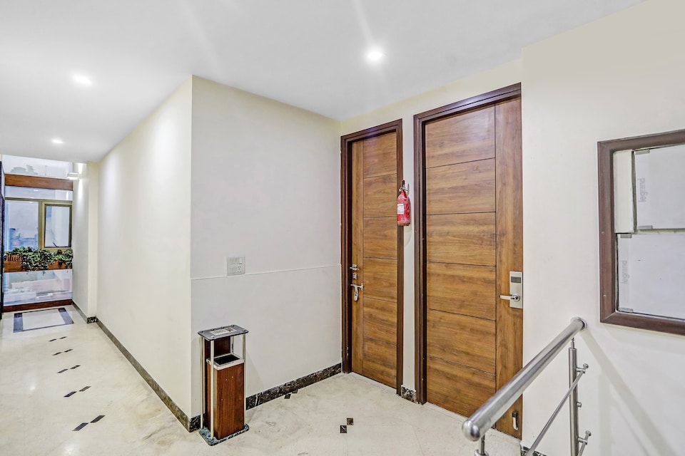 Townhouse 542 PP Residency Sector 51 (NOD1300), Noida City, Noida