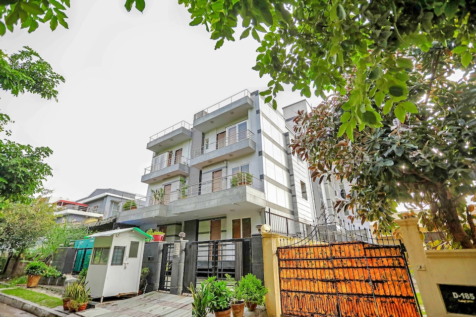 Townhouse 542 PP Residency Sector 51 (NOD1300), Noida City, Noida