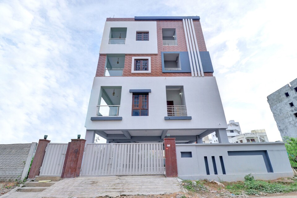 Collection O 83056 Sri Balaji avenue, Madhapur, Hyderabad