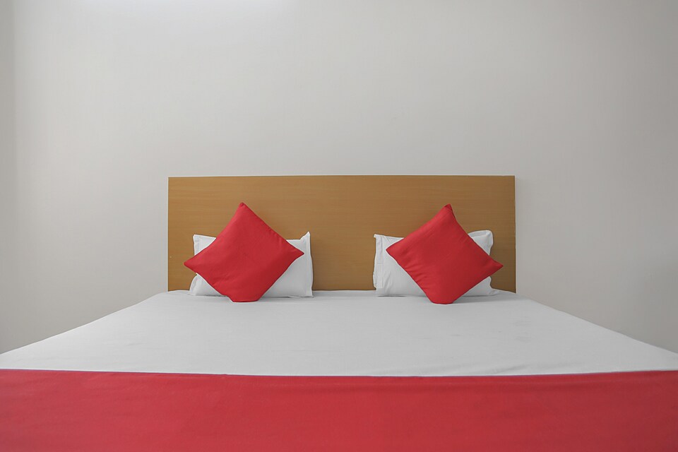 Flagship Park Inn, Noida Industrial Area Mamura, नोएडा