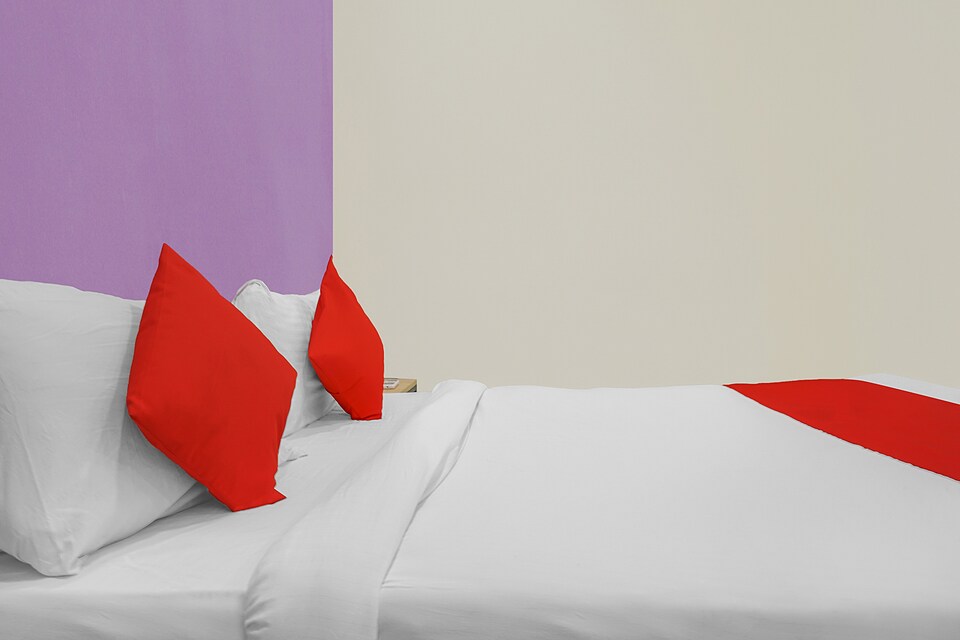 Flagship 83161 Hotel Wonder Inn, Kharadi Pune, Pune