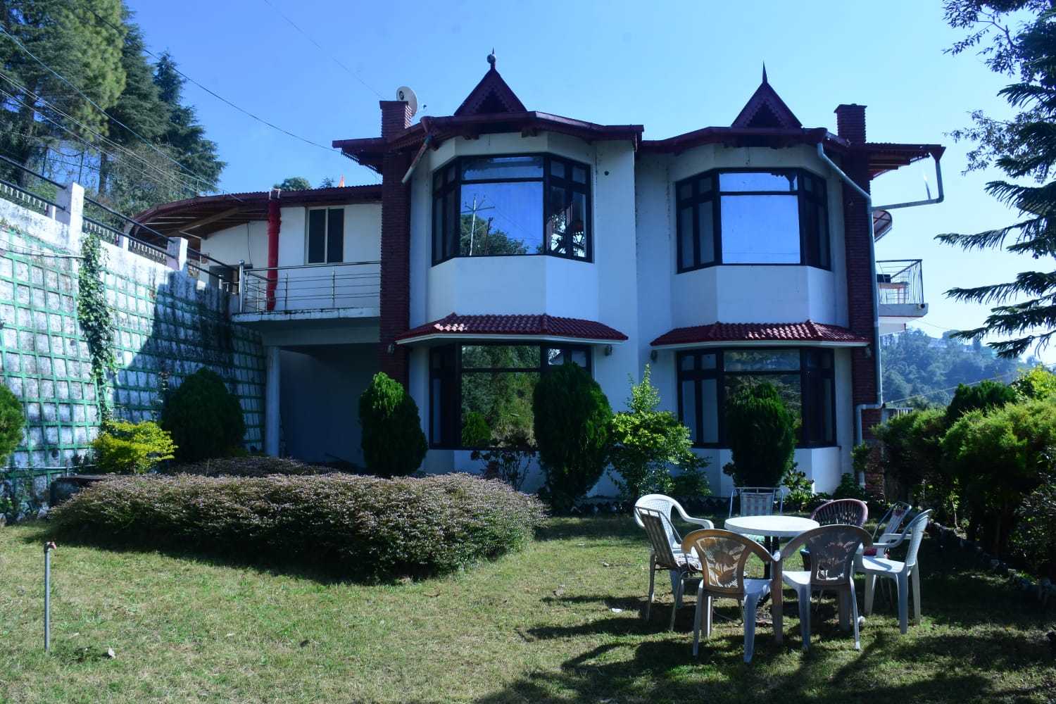 Oyo Homes in Nainital for Local Ids Accepted Starting ₹699 Upto 71