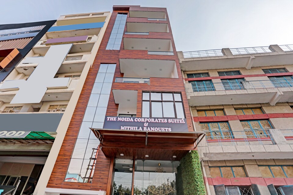 OYO Townhouse 83181 Le Noida Corporate Suites, Noida City, Noida