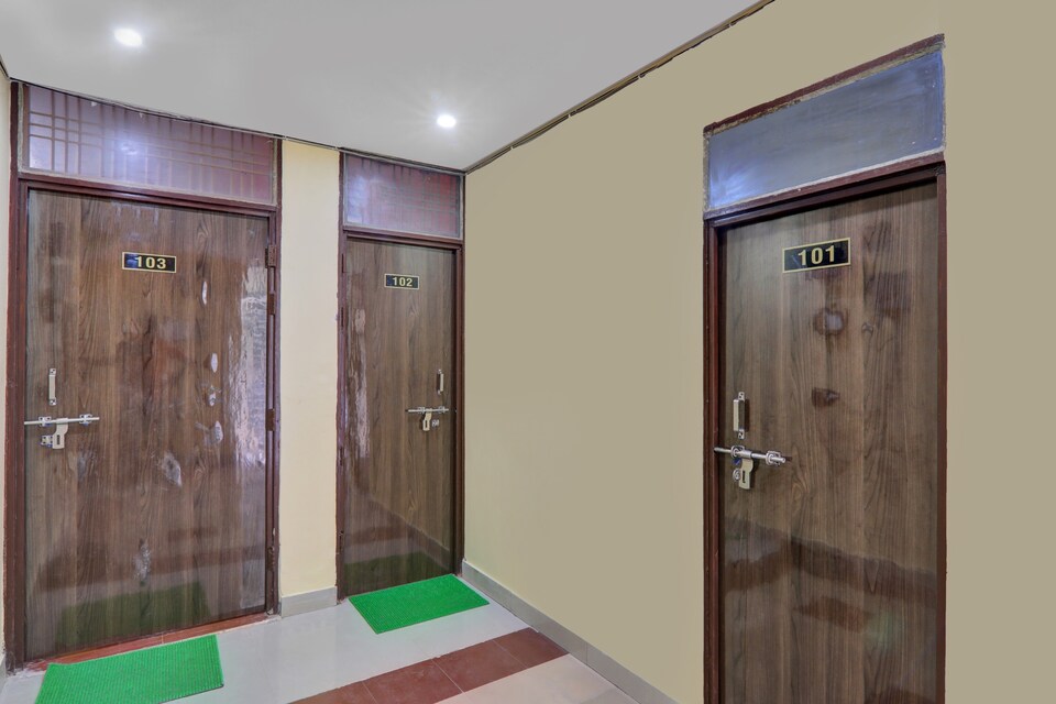 OYO Flagship 83184 Apnc Highway Inn, SGPGI Lucknow, Lucknow