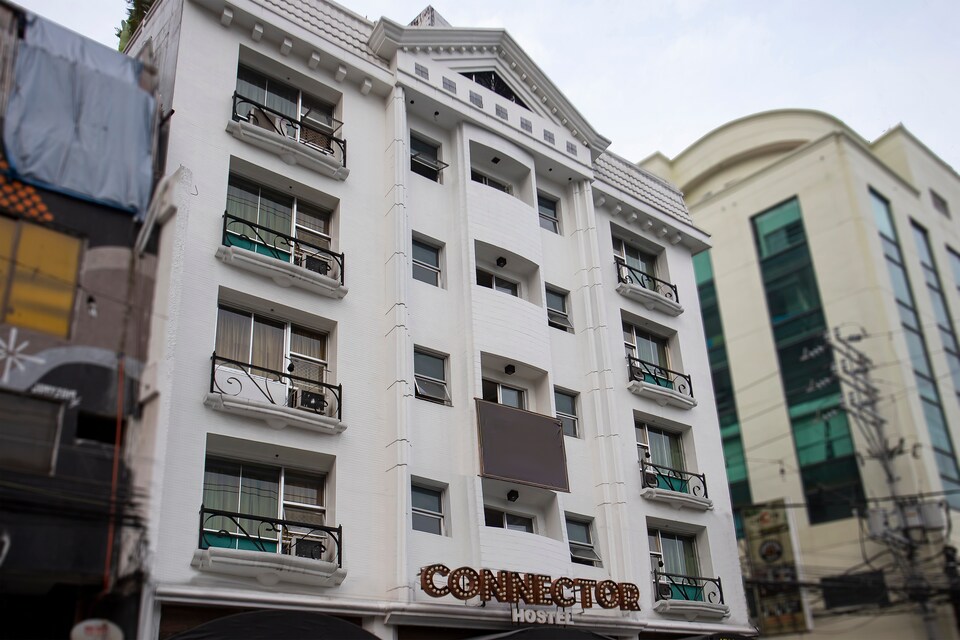 OYO 821 Connector Hostel, Makati Manila, Makati City