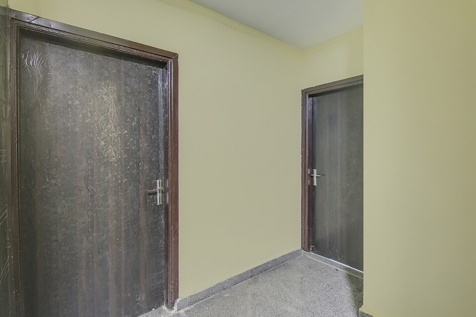 collection O 83196 Green Castel, Dwarka Delhi, Delhi