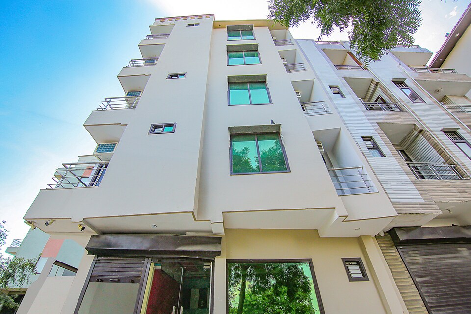 collection O 83196 Green Castel, Dwarka Delhi, Delhi