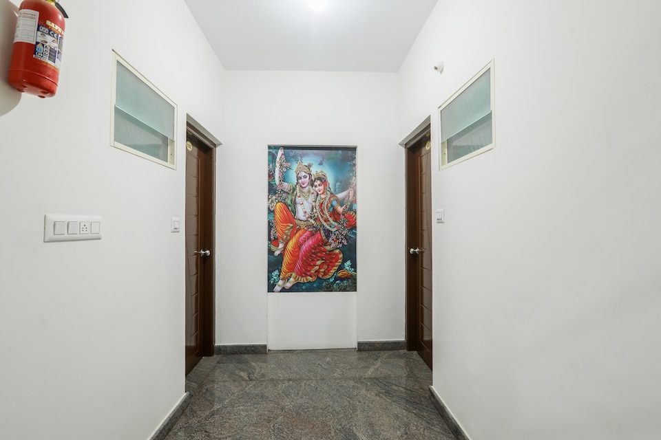 OYO Flagship 83219 Thanmay Comforts, Mysore Outer, Mysore