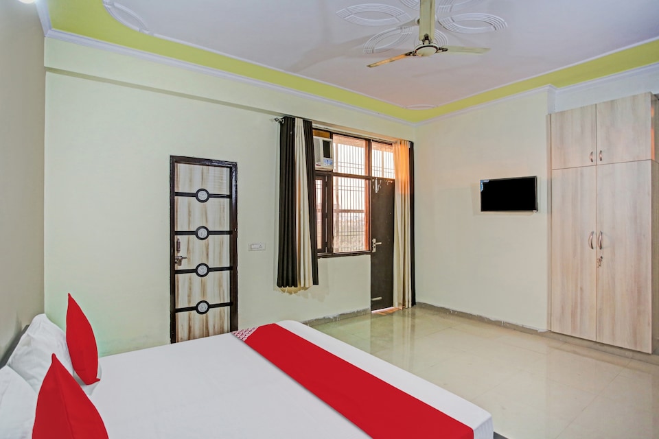 Live on Nod2249, Noida Industrial Area Mamura, Noida