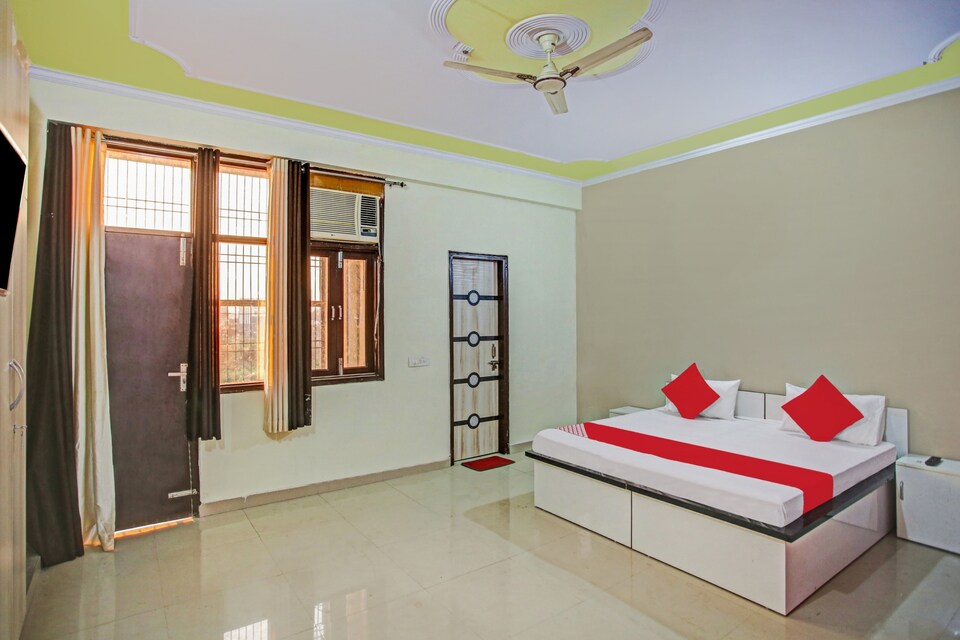 Live on Nod2249, Noida Industrial Area Mamura, Noida