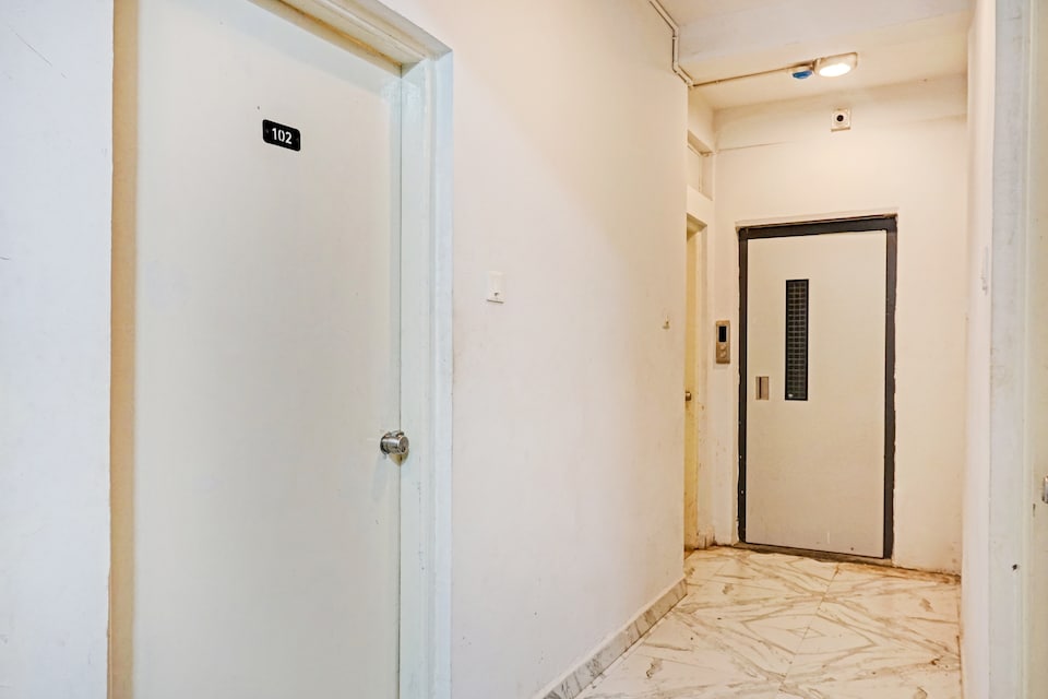 Hotel O Silver Keys, Pimpri Pune, Pune