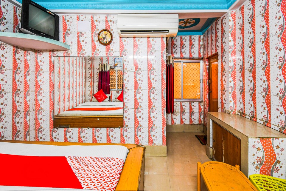 OYO Flagship 83249 Hotel Queen, CT Road Puri, Puri