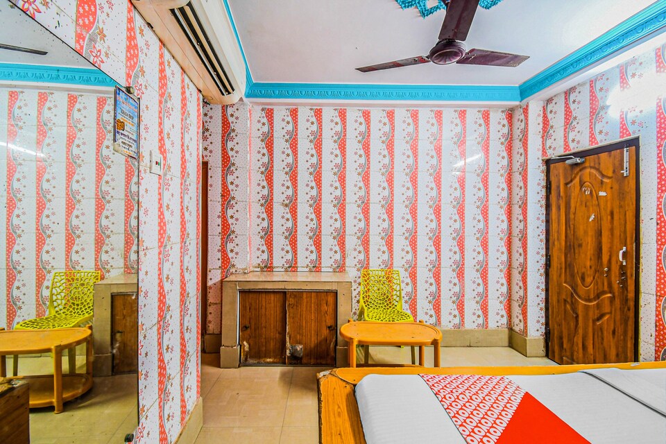 OYO Flagship 83249 Hotel Queen, CT Road Puri, Puri