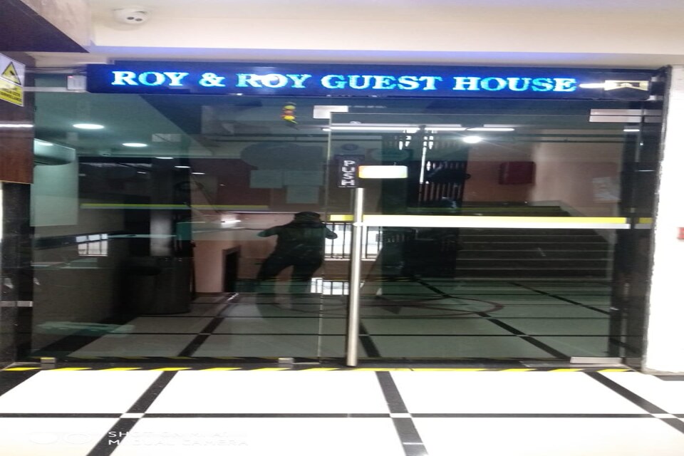 POP 83263 Roy & Roy Guest House, Esplanade Kolkata, Kolkata