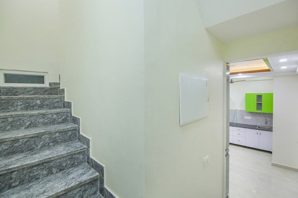 Collection O Corporate Suite Near Omaxe Celebration Mall, Medanta, Gurgaon