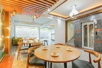 Collection O Corporate Suite Near Omaxe Celebration Mall