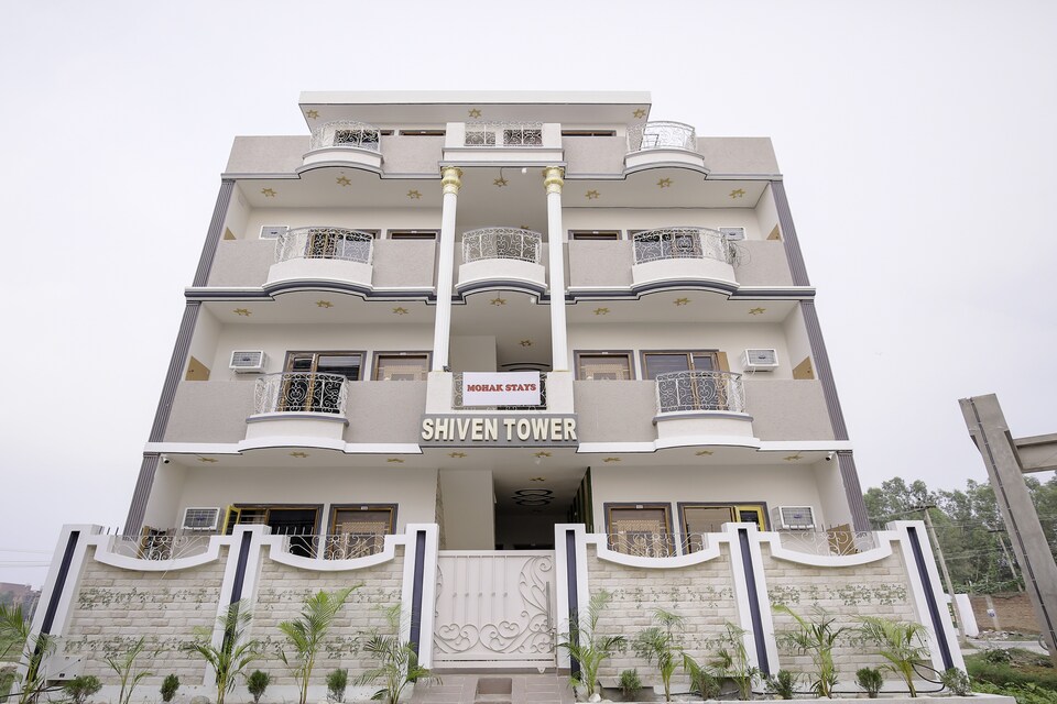 Collection O 83272 Mohak Stays, Phagwara, Phagwara