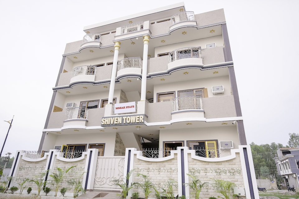 Collection O 83272 Mohak Stays, Phagwara, Phagwara