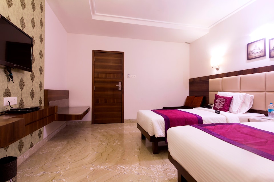 Hotel O Better Home International, Mumbai BCEC, Mumbai