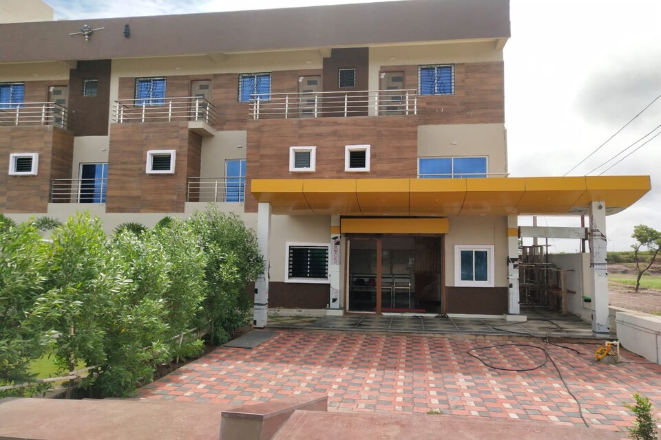 SPOT ON 83287 Hotel Shree Durga Palace , Sangli, Sangli