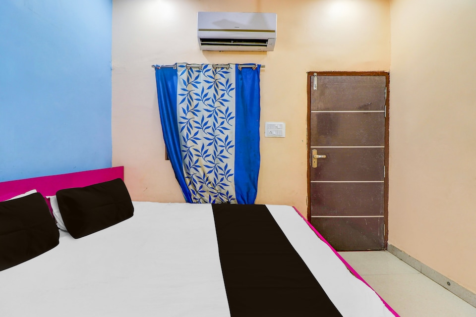 Hotel O K. P. Inn, Jhansi, Jhansi