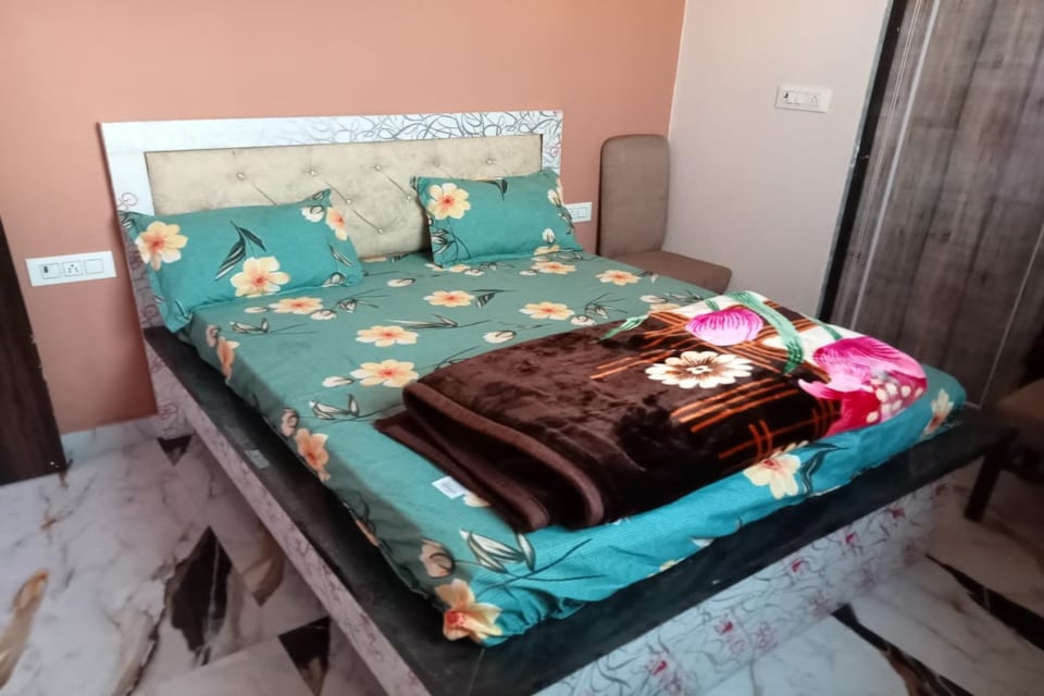 OYO 83304 Hotel Delight Stay, Palwal, Palwal