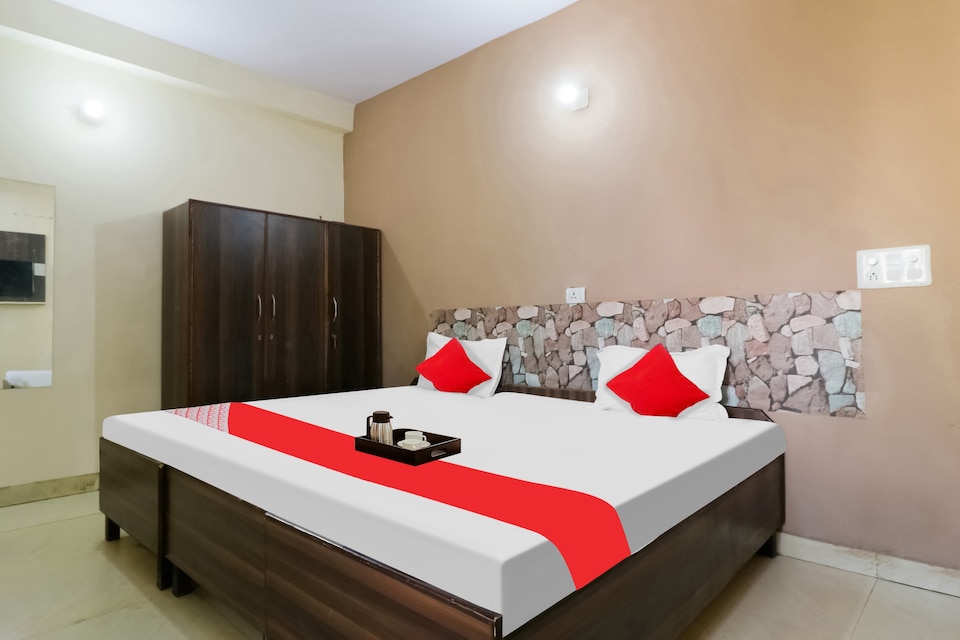 Hotel O Royal, Old Gurgaon, Gurgaon
