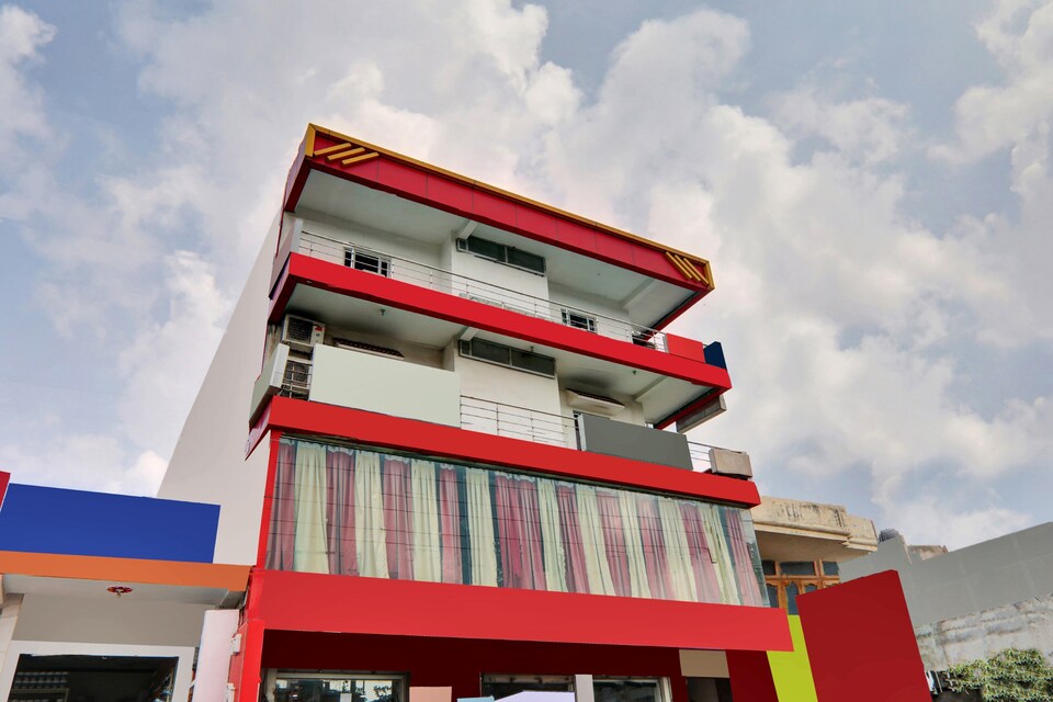 OYO Flagship 83340 Hotel Shivganga, Lanka, Varanasi