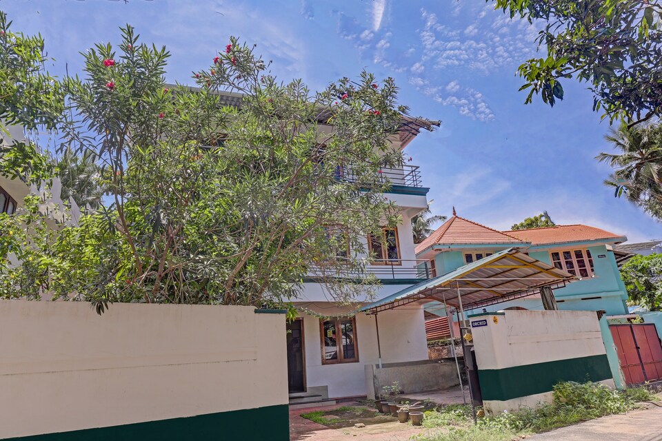 Collection O 83346 Hotel Violet - Near Infosys - Technopark Trivandrum, Technopark Trivandrum, Trivandrum