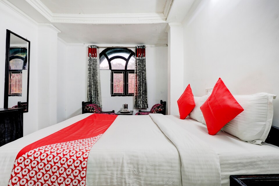 OYO Flagship  83347 Mjr Residency, Nungambakkam Chennai, Chennai