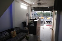 OYO Hotel Evanya