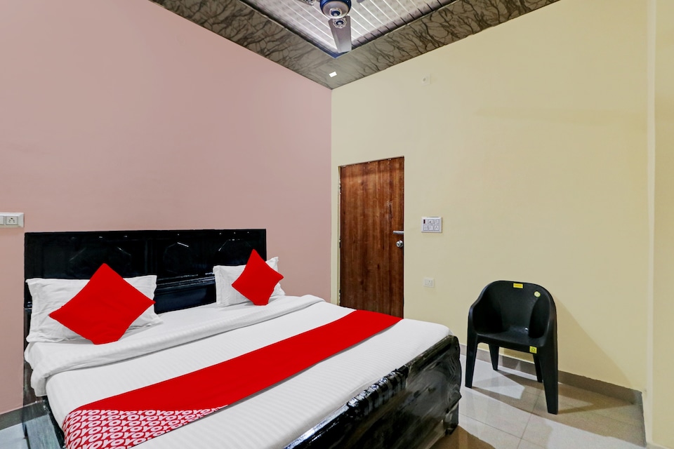 OYO Flagship 83349 BLUE EDEN, Aligarh, Aligarh