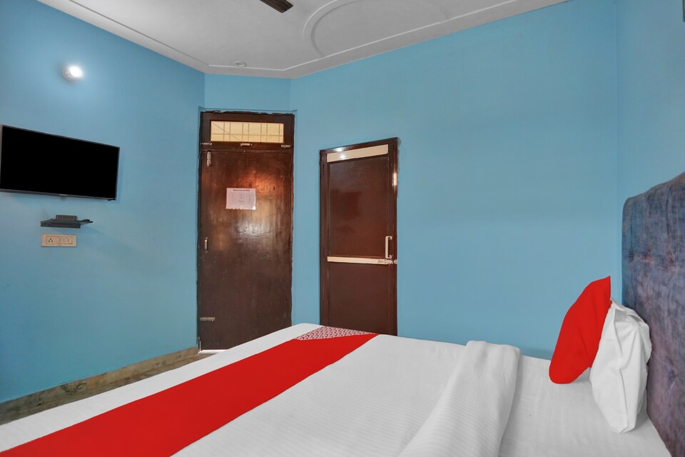 Flagship Hotel Shine Inn, Meerut, Meerut