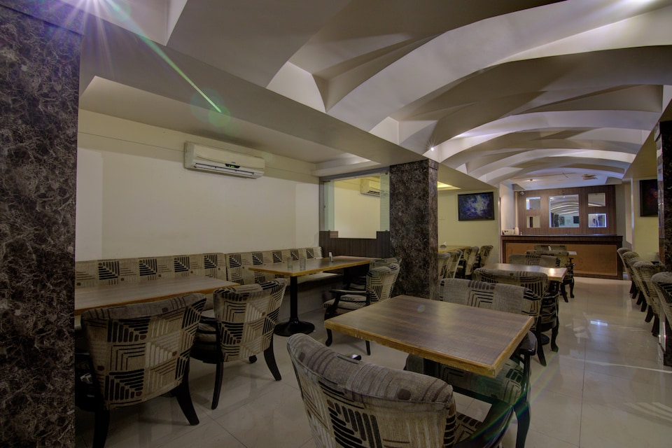 OYO 1037 Hotel Kosala, Governorpet Vijayawada, Vijayawada