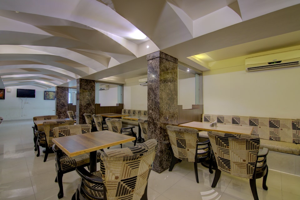 OYO 1037 Hotel Kosala, Governorpet Vijayawada, Vijayawada