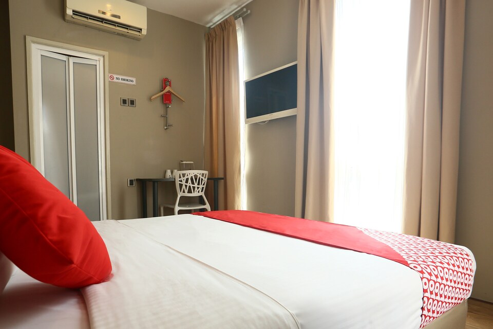 OYO 272 I Hotel, Kota Damansara, Petaling Jaya