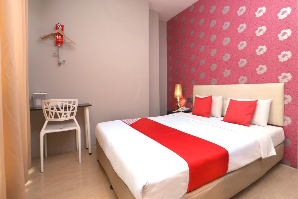OYO 272 I Hotel, Kota Damansara, Petaling Jaya