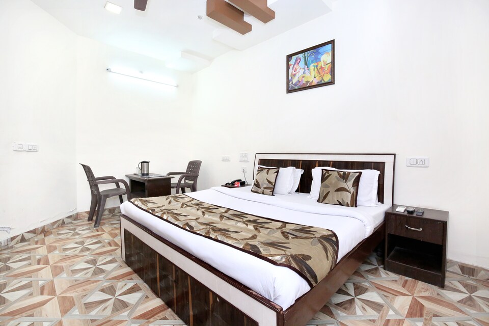 OYO 6939 होटल आशियाना, Mall Road Bathinda, बठिंडा