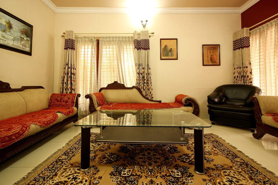 OYO 6955 Eyrie Suites, Koramangala Sony World Signal, Bangalore